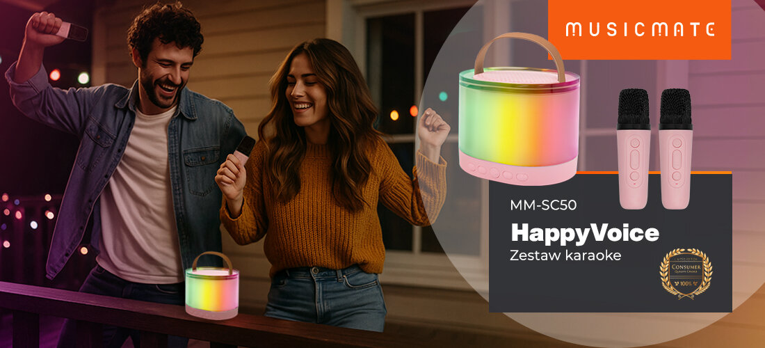 Zestaw karaoke MUSICMATE MM-SC50 HappyVoice — zestaw karaoke przenośne, mobilna rozrywka, głośnik 5W, mikrofony bezprzewodowe, głośnik stojący na balustradzie, osoby bawiące się na werandzie
