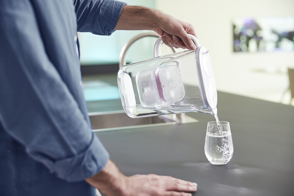 Wkład filtrujący BWT Magnesium Mineralized Water Refill Pack (1 + 3 szt.) 1 filtr wielokrotnego użytku, 3 saszetki wymiennego granulatu, mniej plastikowych odpadów, wygodne i proste zastosowanie