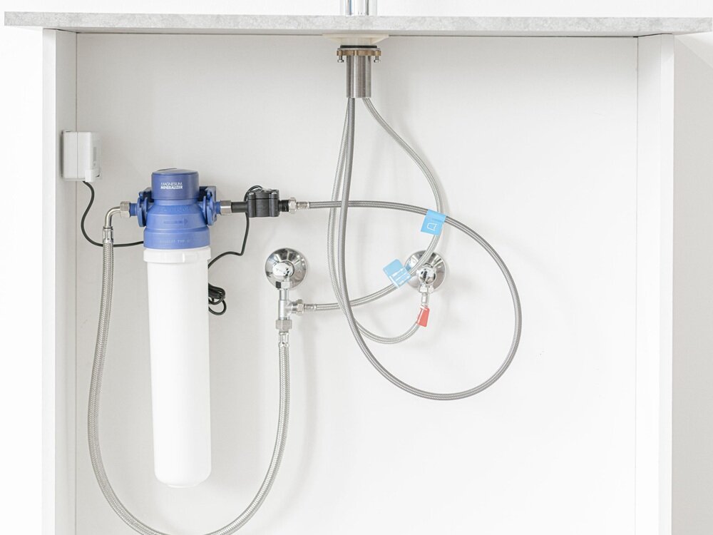 Bateria filtrująca BWT AQA Drink Pure Urban 2.0 zaawansowane rozwiązanie, system podzlewowy, technologia filtracji, wysokiej jakości trójdrożna bateria