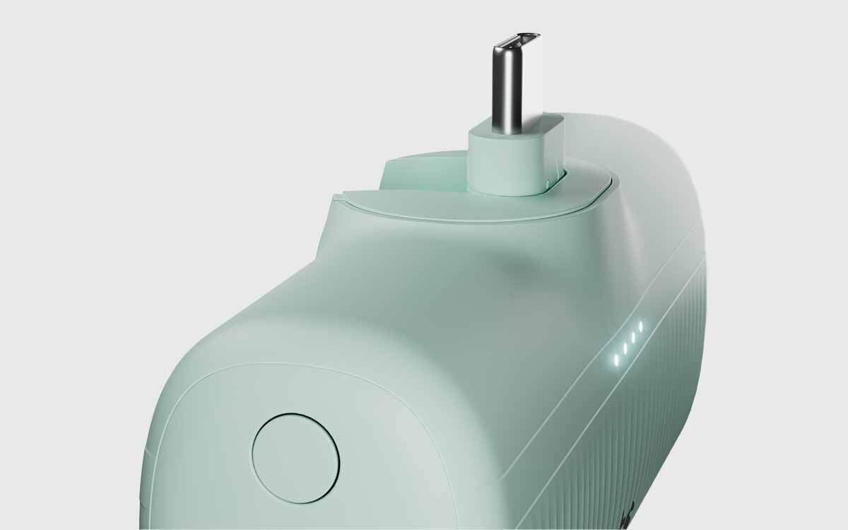 Powerbank SBS EcoPower moc ładowania 10 W szybkie ładowanie Zoptymalizowany przepływ energii - powerbank od boku, widoczne kropki od stanu baterii