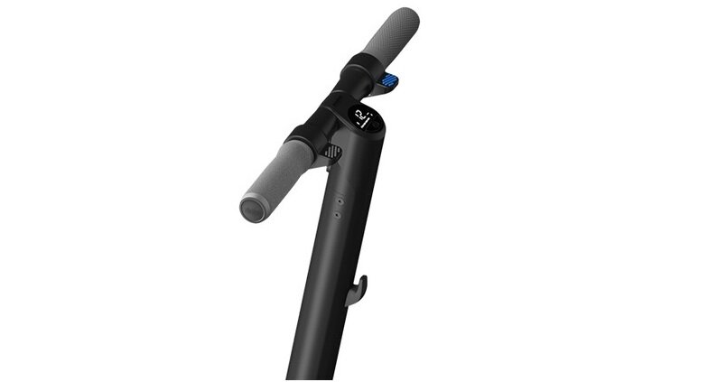 Hulajnoga elektryczna SEGWAY KickScooter ES1 Czarny widok 4 wyswietlacz LCD