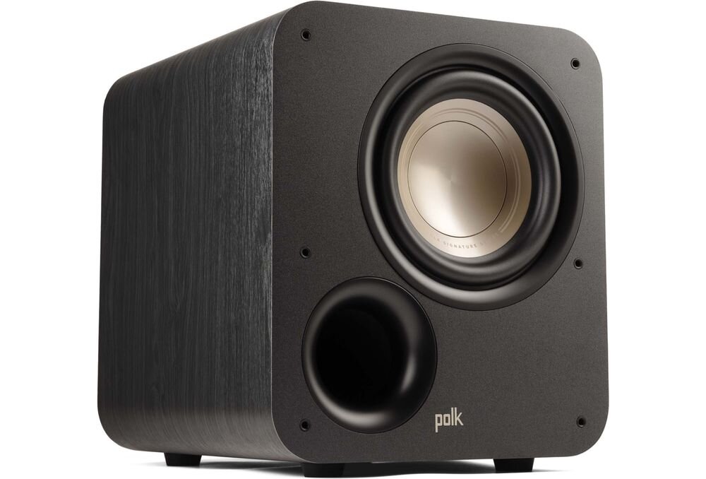 Czarny subwoofer z widocznym logo \'polk\' na przednim panelu. Posiada okrągły głośnik i otwór bass-reflex.