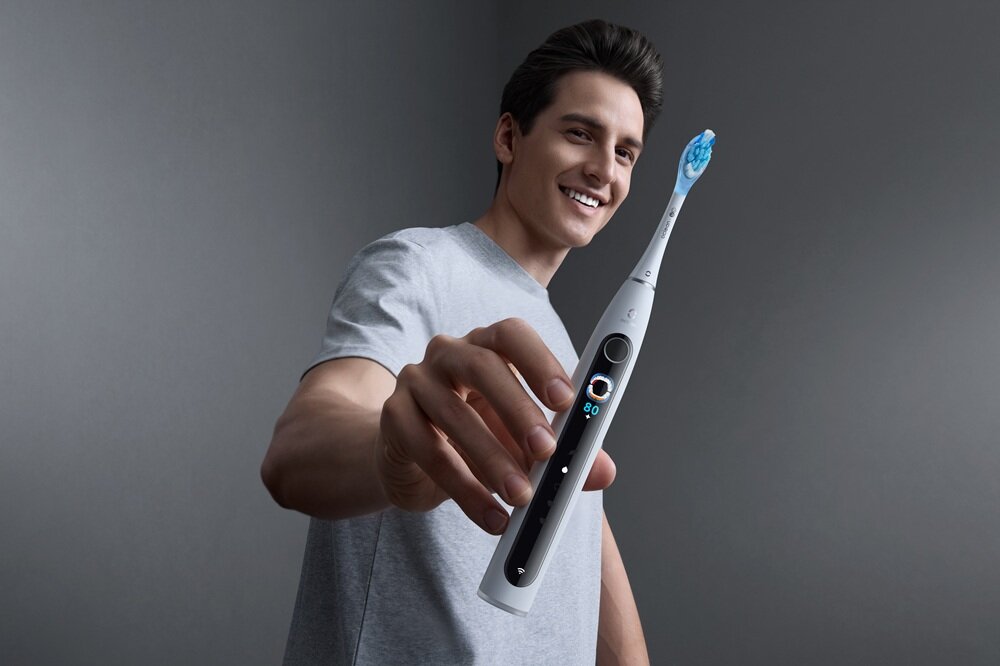 Szczoteczka soniczna OCLEAN X Pro 20 Biały zaawansowana technologia, precyzyjne szczotkowanie, funkcja AI, kolorowy wyświetlacz LCD
