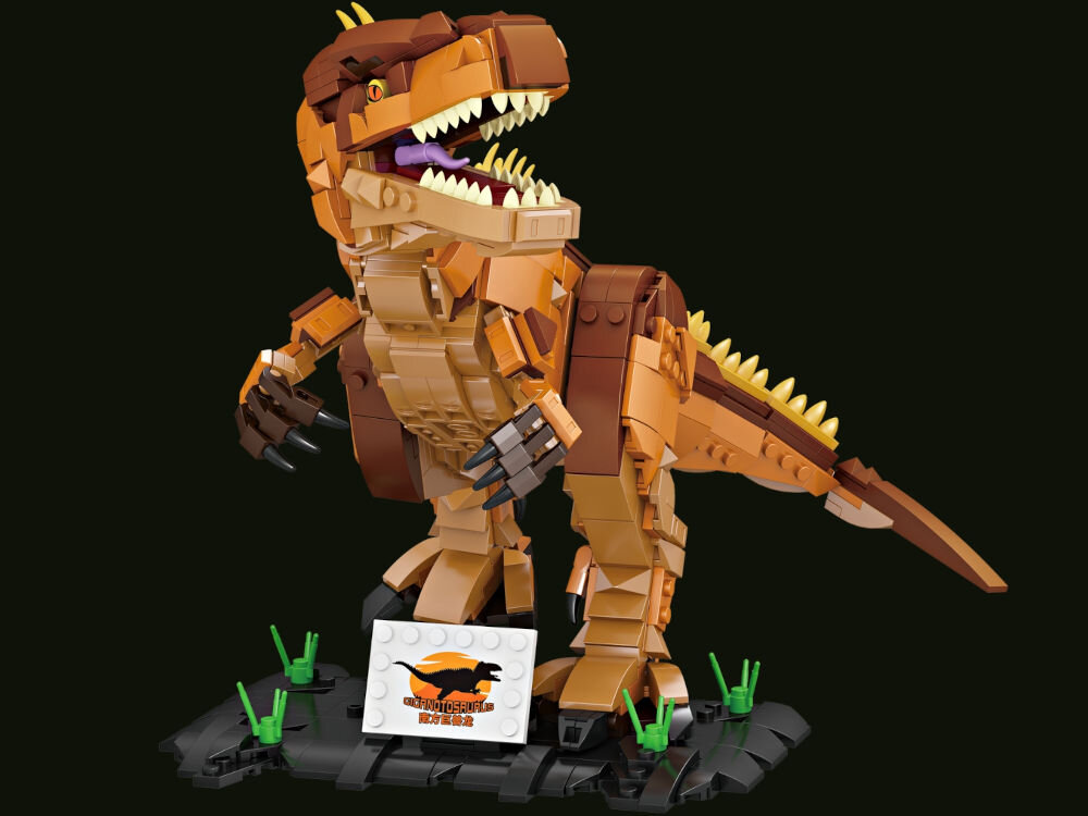 Klocki plastikowe QBI Giganotosaurus FC6255 złożona figurka z tabliczką informacyjną na czarnym tle