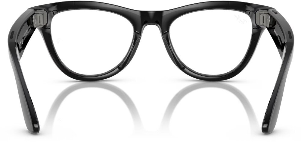 Okulary META Ray-Ban Skyler Widok od tyłu na czarne oprawki z przezroczystymi szkłami, pokazujący szerokie zauszniki i srebrne zawiasy