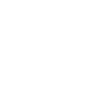 Czarny soundbar z prostym, nowoczesnym designem, widoczny na białym tle. Na urządzeniu znajduje się logo \'SAMSUNG\'.