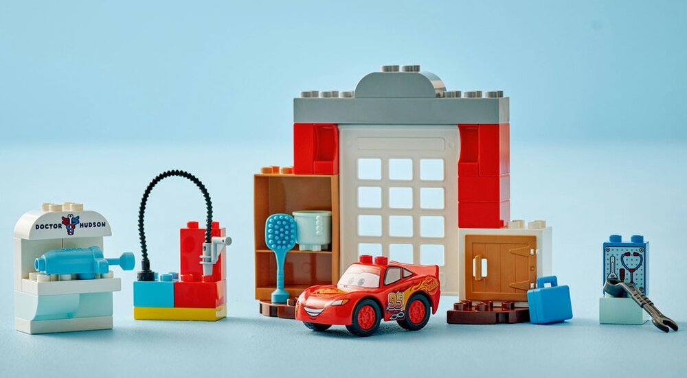 LEGO 10456 DUPLO Disney Wizyta McQueena w warsztacie Wójta kv lifestyle początek opisu sekcja nagłówkowa
