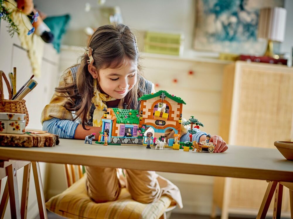 LEGO 42654 Friends Ranczo kucyków i stajnia elementy opis konstrukcji wiek
 