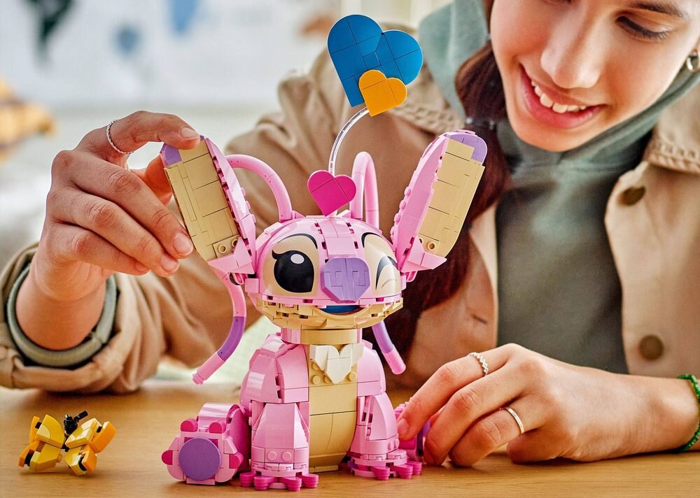 LEGO 43257 Disney Classic Andzia 25 cm wysokości rozwój