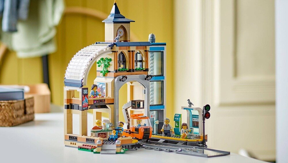 LEGO 60469 City Centralny dworzec kolejowy kv lifestyle początek opisu sekcja nagłówkowa