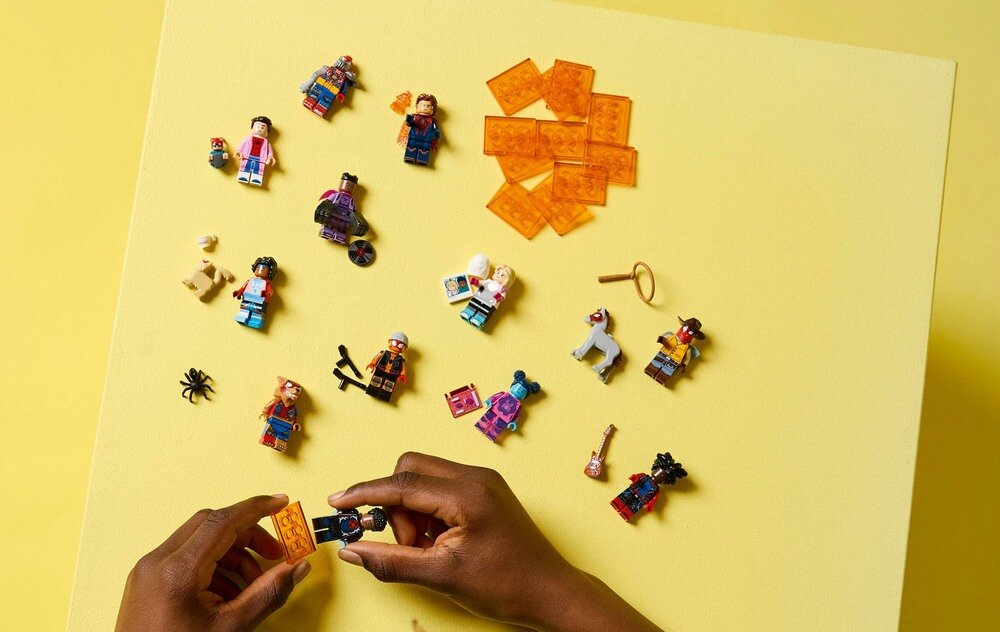 LEGO 71050 Minifigures Spider-Man: Poprzez multiwersum (1 figurka) zdolności manualne rozwój dziecka koordynacja umiejętności wyobraźnia 
 