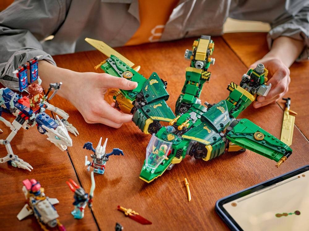 LEGO 71845 Ninjago Odrzutowy mech Lloyda Smok chaosu Kiełogrzmot (71832) 1112 elementów 24 cm wysokości