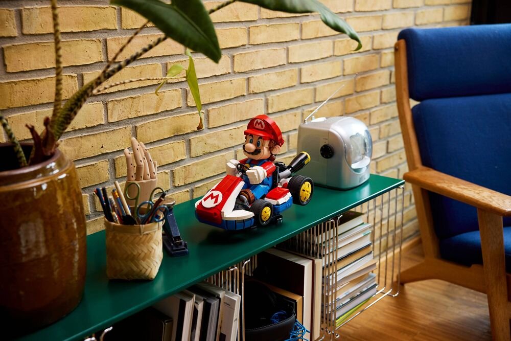 LEGO 72037 Super Mario Mario Kart: Mario i Standard Kart kv lifestyle początek opisu sekcja nagłówkowa