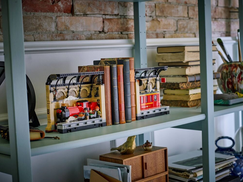 LEGO 76450 Harry Potter Book nook: Ekspres do Hogwartu kv lifestyle początek opisu sekcja nagłówkowa