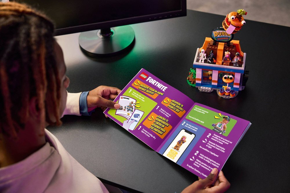 LEGO 77076 Fortnite Restauracja Durrr Burgerownia bonus w grze