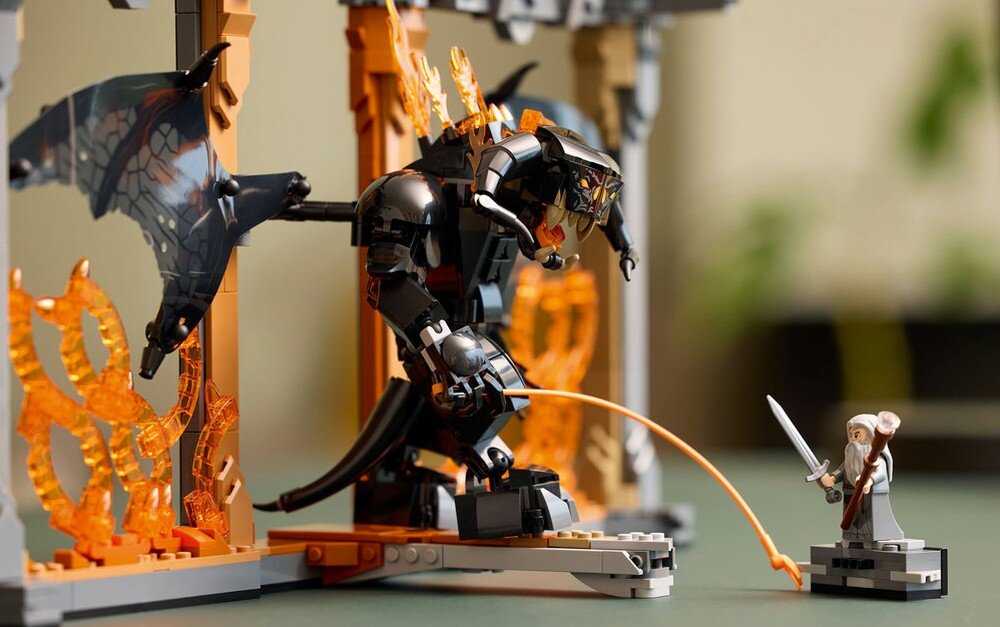 LEGO 10367 ICONS Władca pierścieni Book nook z Balrogiem  minifigurka Gandalfa figurka Balroga