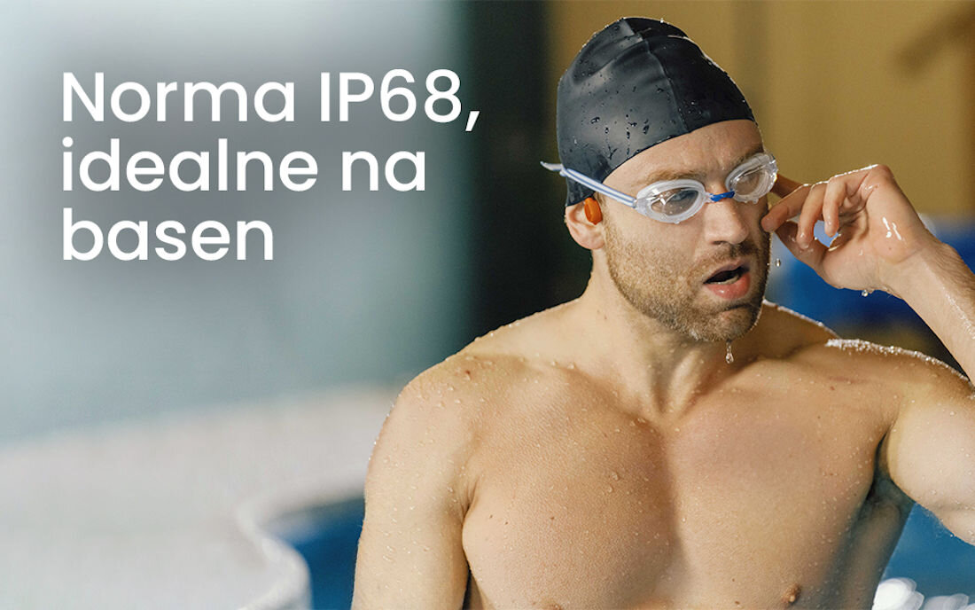 Słuchawki MOJAWA Run Plus - Muzyka na basenie, wbudowana pamięć 32 GB, osoba korzystająca z basenu