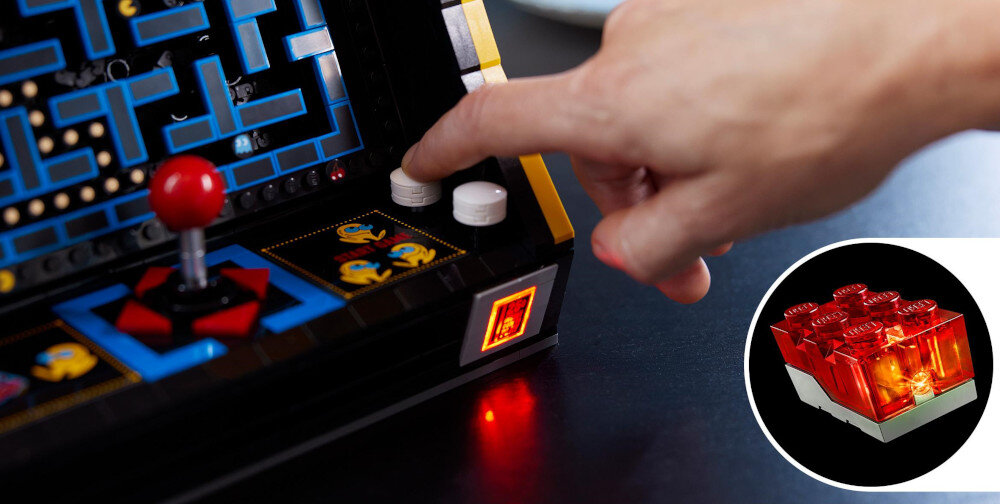 KLOCKI LEGO ICONS AUTOMAT DO GRY PAC-MAN 10323 detale joystick podświetlany otwór monety labirynt