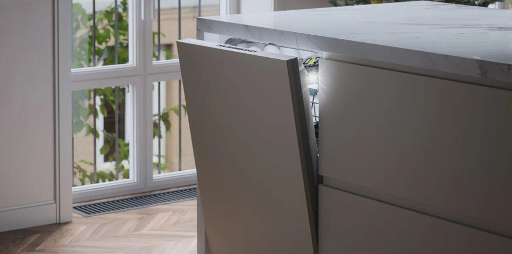 ZMYWARKA ASKO DFI545N lifestyle wizualizacja uchylone drzwi otwieranie przez naciśnięcie System Push-to-open