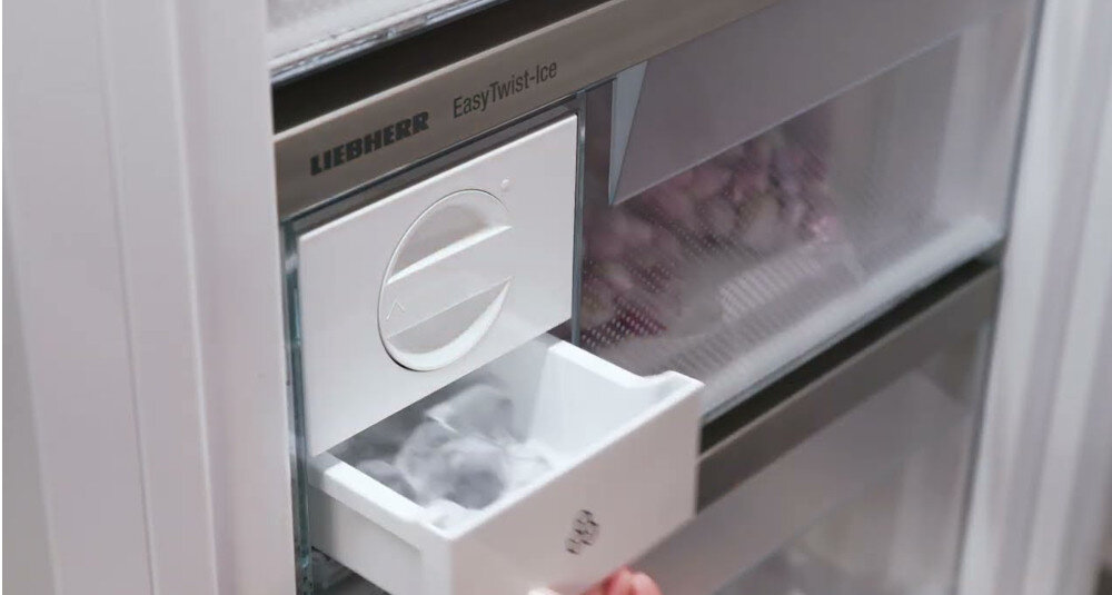 LODÓWKA LIEBHERR CBNSDC 5753 kostki lodu