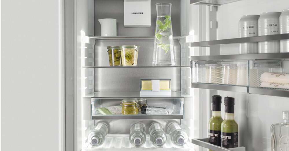 LODÓWKA LIEBHERR CBNSDC 5753 światło oświetlenie