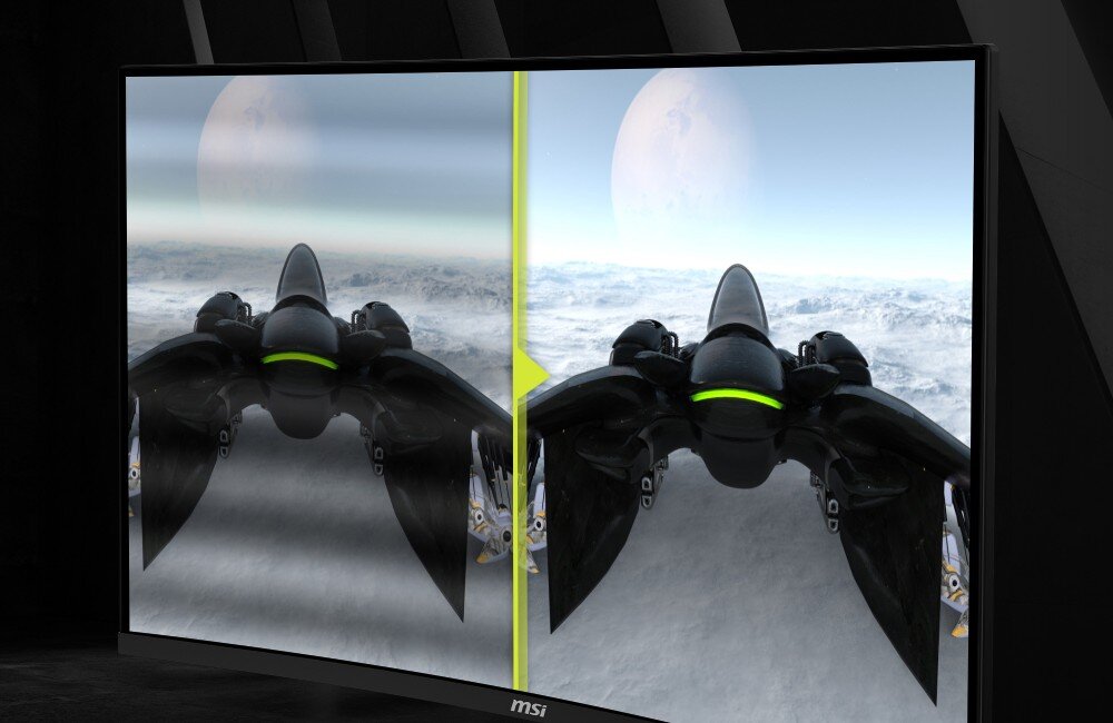 Monitor MSI Mag 276CXF Grafika porównawcza na przykładzie statków kosmicznych, gdzie lewa strona obrazu posiada widoczne pasy migotania, a prawa jest ich pozbawiona