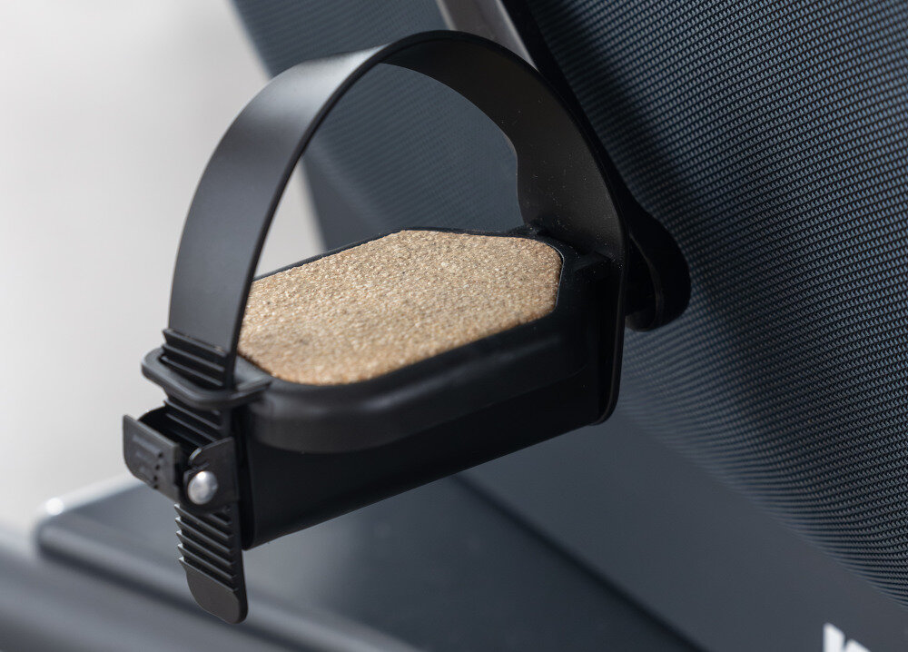 Rower indukcyjny KETTLER Hoi Tour+ Szary zatrzaskowe pedaly stabilna pozycja stopy bezpieczna wygodna jazda maksymalna waga uzytkownika do 150 kg