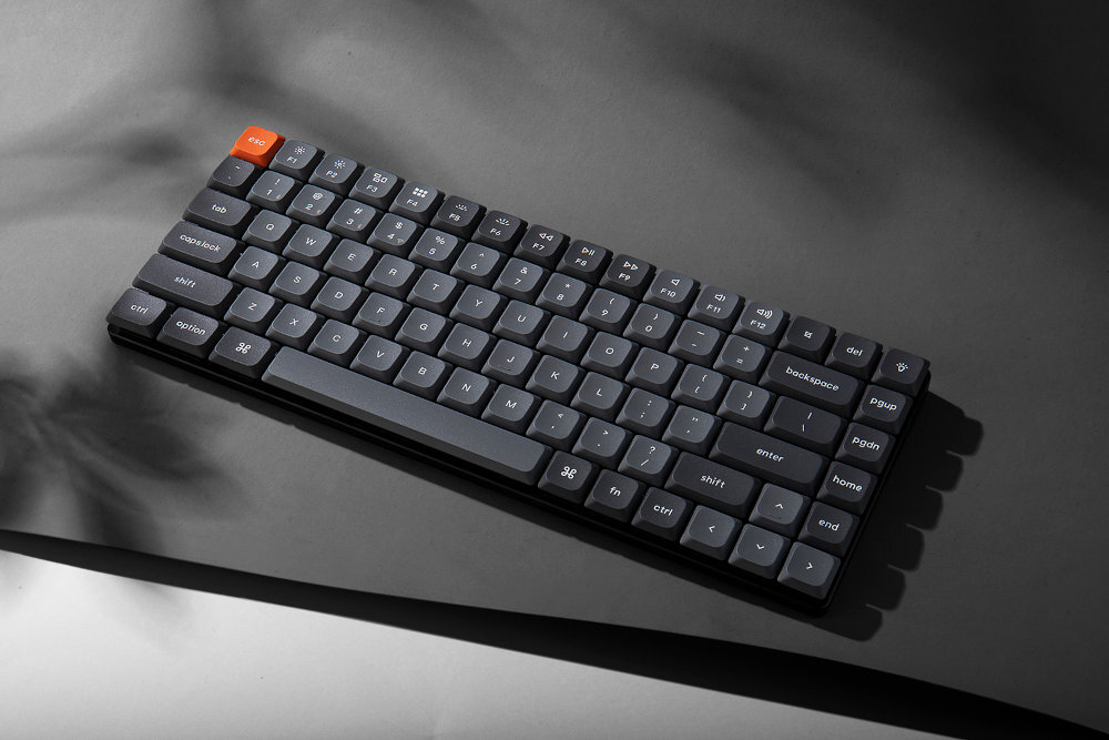 KEYCHRON K3 Max trzy tryby komunikacji 2,4 GHz odświeżaniem 1000 Hz odbiornik USB-A Bluetooth urządzeniami mobilnymi