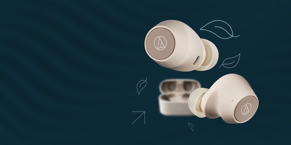 Słuchawki dokanałowe AUDIO-TECHNICA ATH-CKS30TW ANC soundscape aplikacja relaks koncentracja, słuchawki z etui ładującym na ciemnym tle