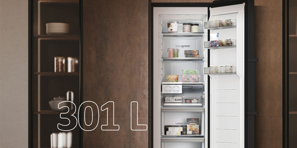 ZAMRAŻARKA HAIER H4F306DDH1R otwarta front półki szuflady produkty spożywcze pełna infografika Imponująca pojemność 306 litrów dużo miejsca na mrożonki