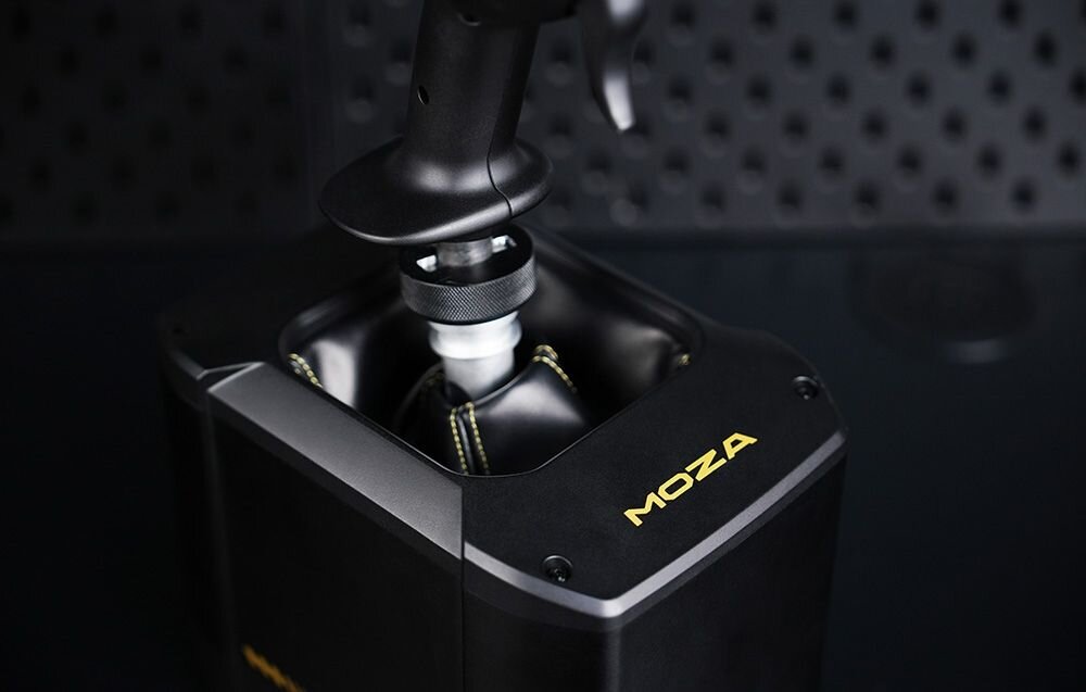 Baza na joystick MOZA Racing AB9 Force Feedback Zbliżenie na bazę na ciemnym tle stabilność konstrukcji, odporność termiczna, lakier motoryzacyjny, estetyka