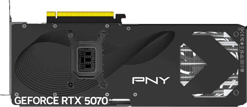 Karta graficzna PNY GeForce RTX 5070 Triple Fan 12GB Tył karty graficznej z czarnym metalowym backplate z logo 'PNY' i napisem 'GeForce RTX 5070' oraz wycięciami wentylacyjnymi, konstrukcja, metalowa płyta tylna