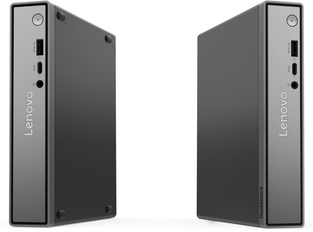 Dwa komputery Lenovo w formie małych, czarnych jednostek centralnych z widocznym logo \'Lenovo\' na przednim panelu. Na panelu znajdują się porty USB, gniazdo słuchawkowe oraz przycisk zasilania.