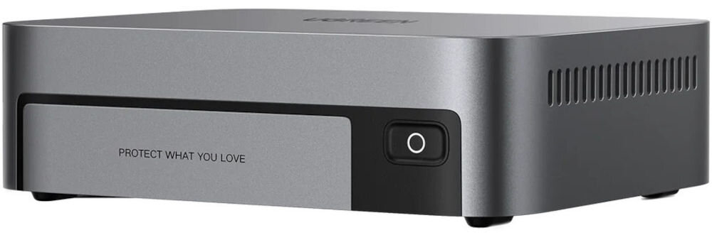 Serwer plików UGREEN NASync DXP480T Plus 8GB RAM prezentacja urządzenia od przodu pod kątem na białym tle wymiary ustawienie w różnorodnych miejscach