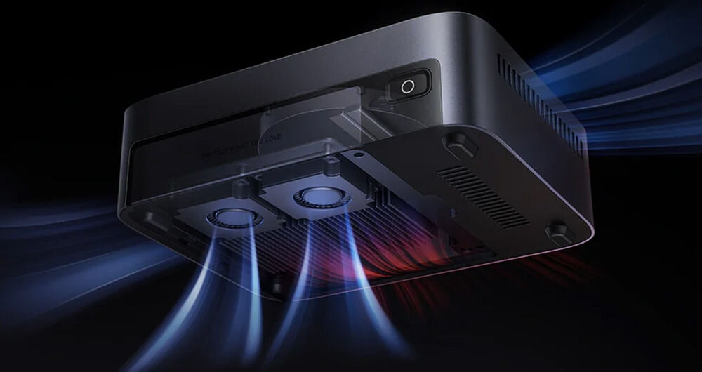 Serwer plików UGREEN NASync DXP480T Plus 8GB RAM prezentacja odprowadzania ciepła przez wentylator urządzenie na ciemnym tle aluminiowa obudowa trwałość odprowadzanie ciepła inteligentny wentylator cicha praca