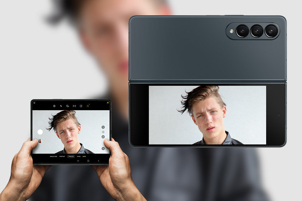 Podgląd Dual View na zewnętrznym, mniejszym ekranie Podgląd Dual View na zewnętrznym, mniejszym ekranie