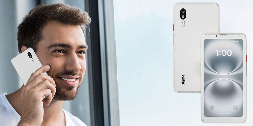 Czytnik e-booków BIGME Hibreak Pro 6.13 cala, Podświetlany ekran, Wi-Fi prezentacja czytnika przód i tył uśmiechnięty mężczyzna trzymający urządzenie przy uchu