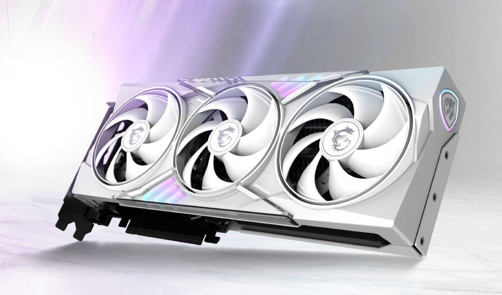 Karta graficzna MSI GeForce RTX 5060 Ti Gaming Trio OC White 16GB Karta z trzema wentylatorami na tle fioletowo-białej poświaty z podświetlanymi akcentami na obudowie, opis