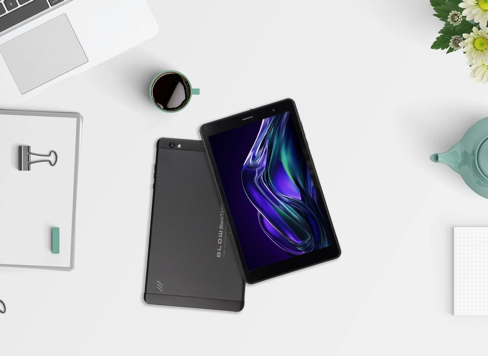 Tablet BLOW BlackTAB 8   kv lifestyle początek opisu sekcja nagłówkowa