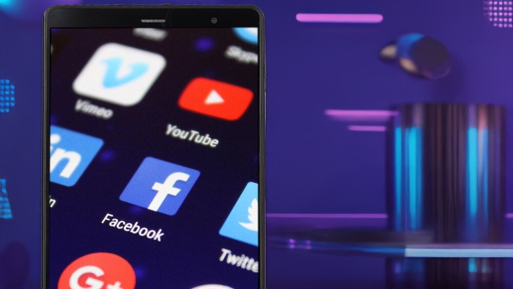 Tablet BLOW BlackTAB 8 System Android 14 Google Play Store Netflix, HBO Max, YouTube