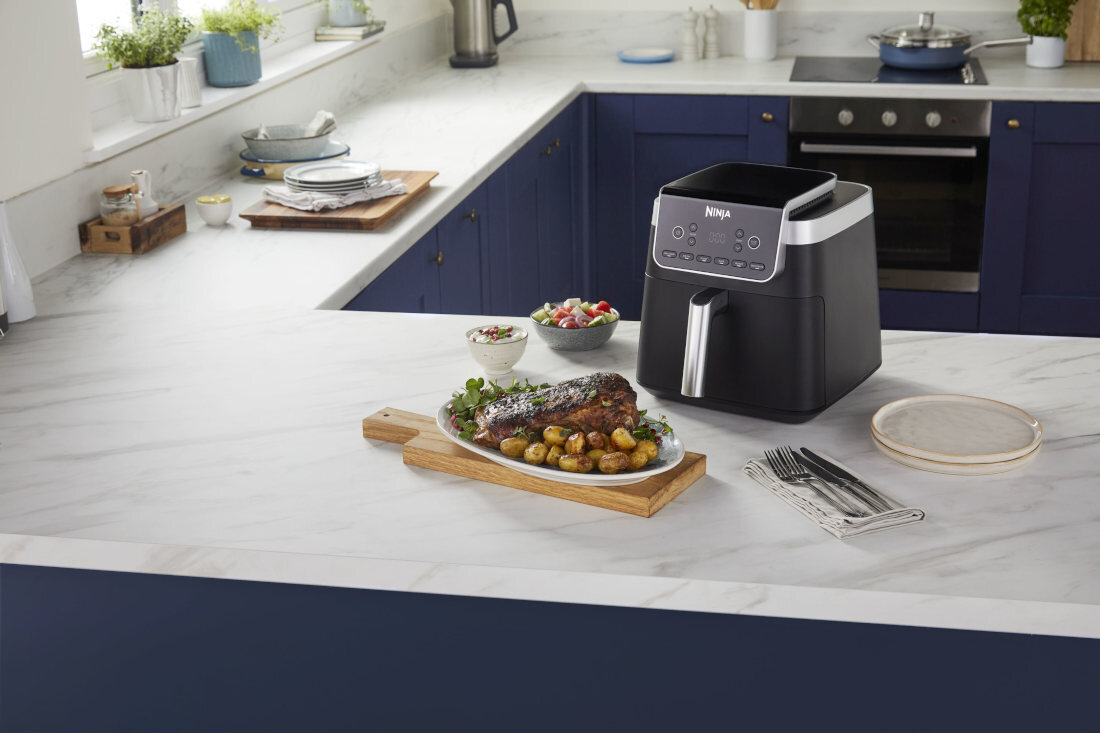 Frytkownica beztłuszczowa NINJA AF180EU Air Fryer Smażenie na powietrzu AIR FRY wentylator konwekcyjny frytki mieso potrawy smak potrawy