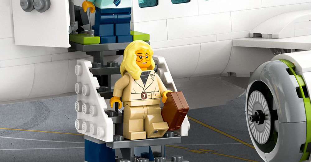 KLOCKI LEGO CITY SAMOLOT PASAŻERSKI 60367 schody