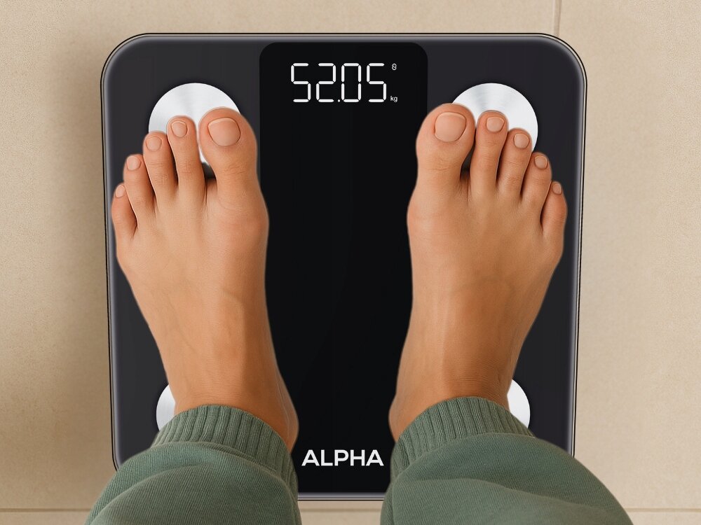 Waga łazienkowa ALPHA Smart Scale 3 Czarny funkcja step-on, codzienne monitorowanie masy ciała, podświetlany ekran