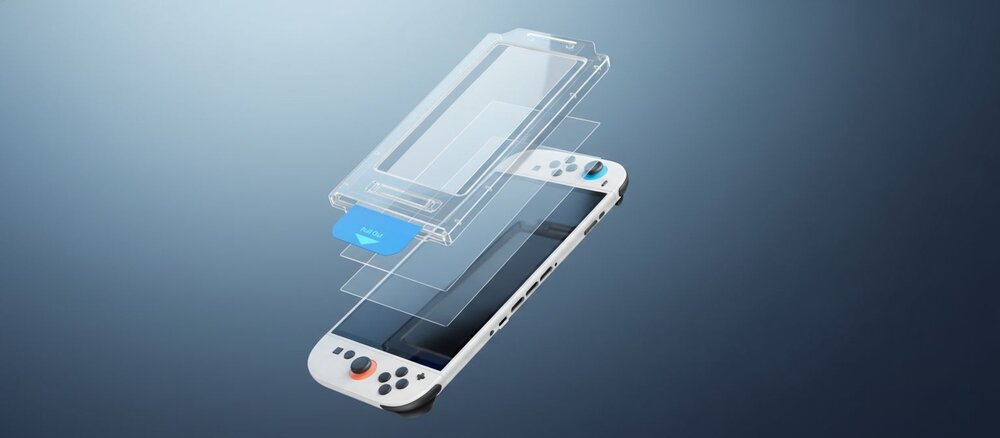 Nintendo Switch 2 na niebieskim tle, nad ekranem pokazane warstwy szkła ochronnego i przezroczysta ramka montażowa z napisem ‘Pull Out’.