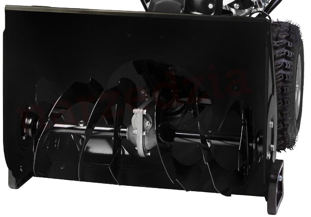 Odśnieżarka NAC GST55 lemiesz z wytrzymałym podajnikiem ślimakowym szerokość robocza 560 mm wysokość 420 mm średnica podajnika ślimakowego 23 cm