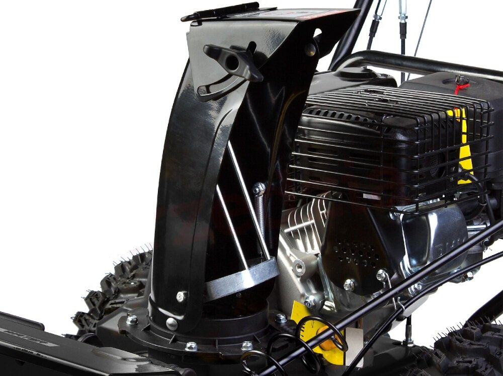 Odśnieżarka NAC GST55 regulowany kierunek wyrzutu śniegu kąt obrotu komina o 190 stopni dysza wylotowa odległość 10 metrów