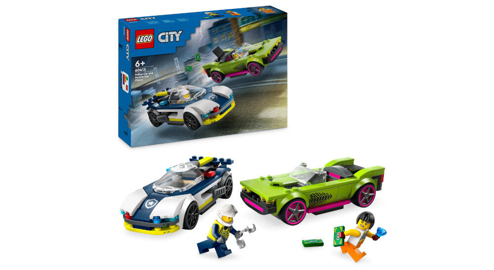Zestaw LEGO City z dwoma samochodami: radiowozem i zielonym muscle carem oraz dwoma minifigurkami. W tle widoczne jest pudełko z grafiką przedstawiającą te same pojazdy w akcji.