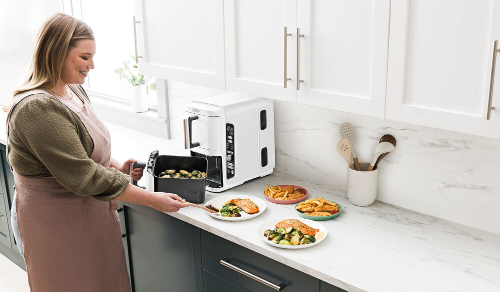 AIR FRYER NINJA NINJA SL400EUWH (DOUBLESTACK XL) (BIAŁY) niezawodna w kuchni
