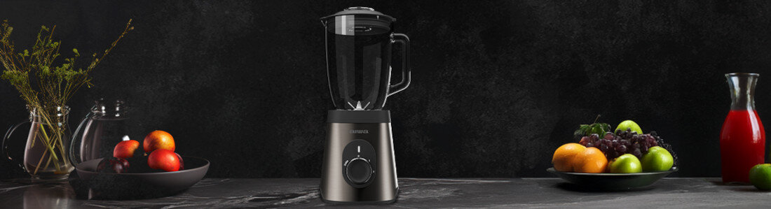 Blender kielichowy AIWA ATB-1500 Stabilność i bezpieczeństwo Blokada silnika zabezpieczenie termiczne podstawa antypoślizgowa Obudowa z matowej stali nierdzewnej łatwo się czyści zwijany kabel porządek