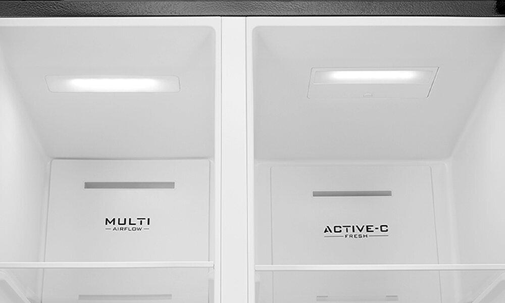 LODÓWKA MIDEA MDRS619FIE45 Wnętrze lodówki pokazuje system MULTI AIRFLOW oraz ACTIVE-C, umieszczony w górnej części komory. Elementy te podkreślają równomierne rozprowadzanie powietrza cicha praca 41 dB kuchnia otwarta panel LED Multi Air Flow kompresor inwerterowy Fast Cooling